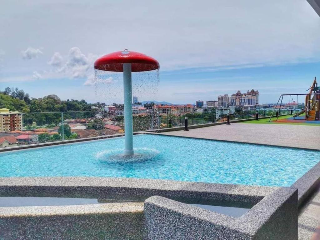 Terengganu Dreamscapes At Icon Residence, Spacious With Nature View Куала-Тренгану Экстерьер фото
